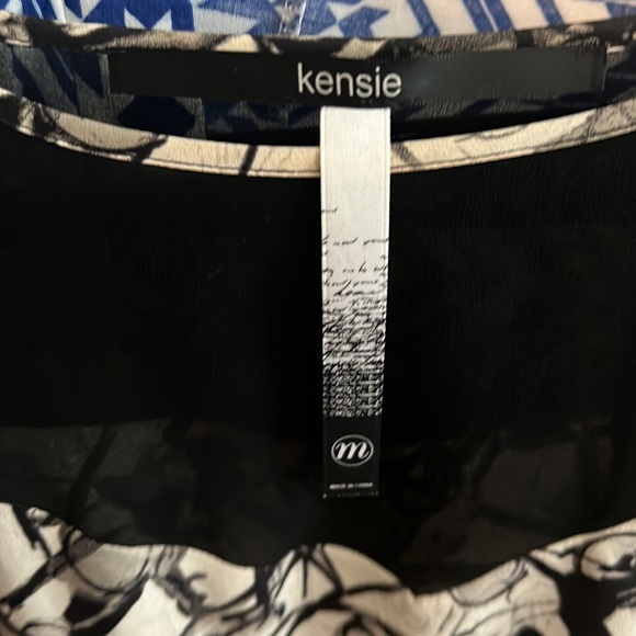 3 piece like new abstract print bundle - Picture 6 of 8